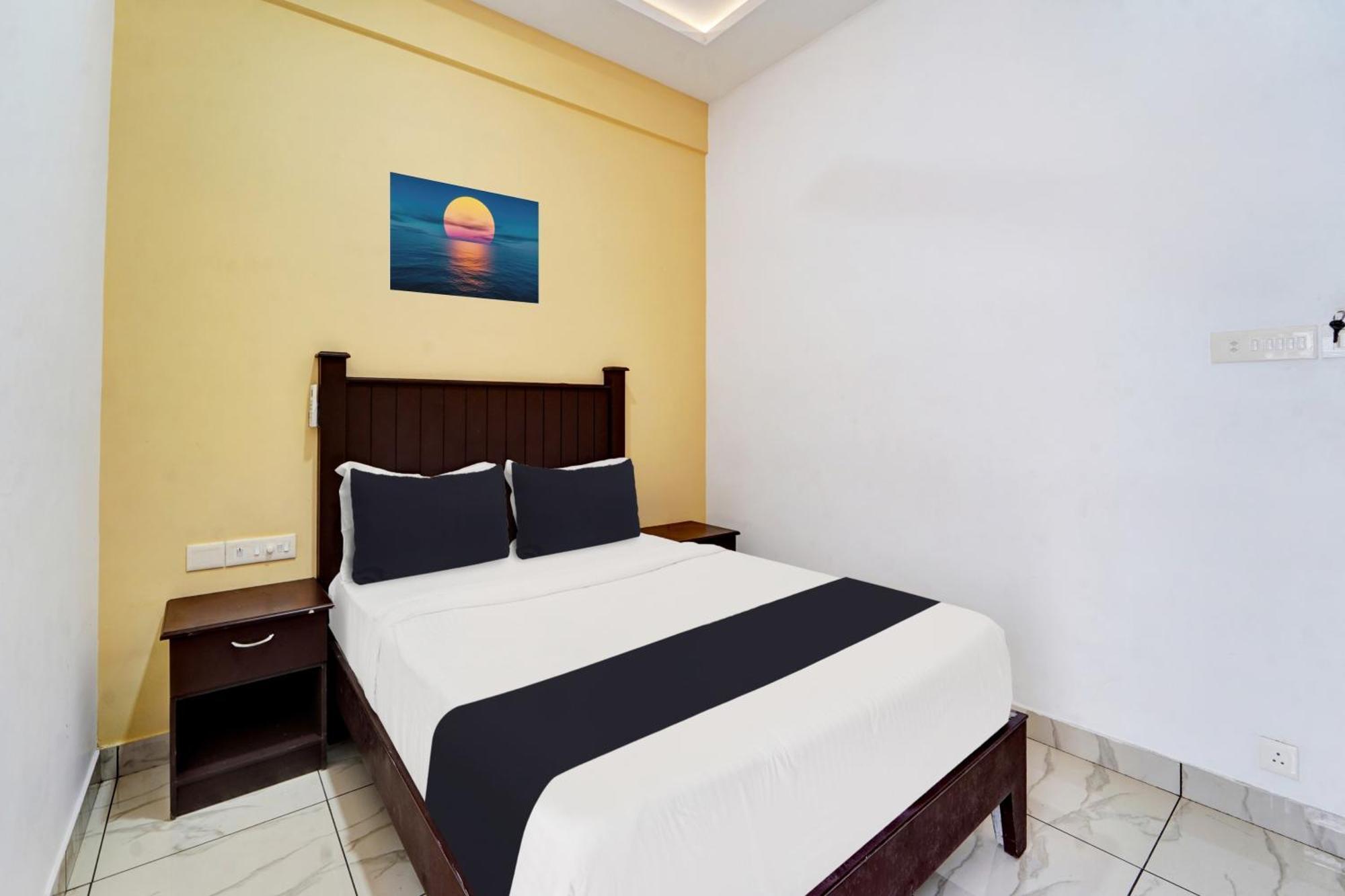 Super Collection O Calvathy Road Near Fort Kochi Εξωτερικό φωτογραφία